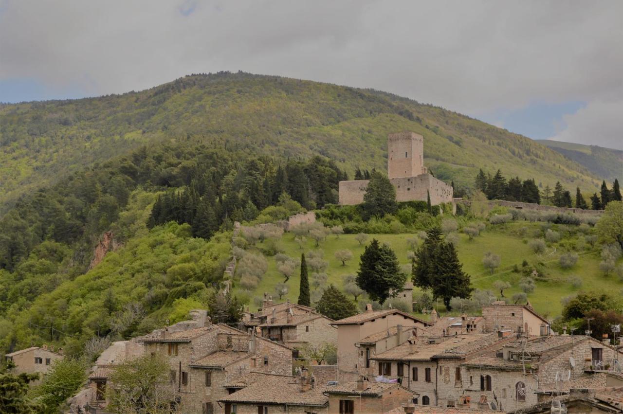 Palazzo Bozzoni Assisi Boutique Apartments Екстериор снимка